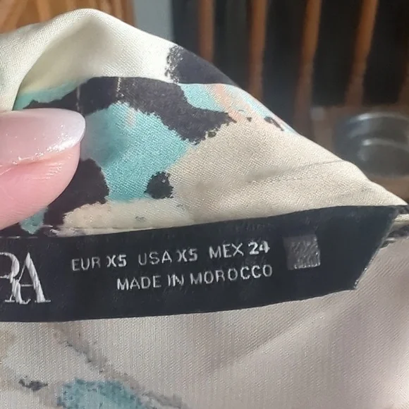 Colorful blouse - Picture 8 of 8